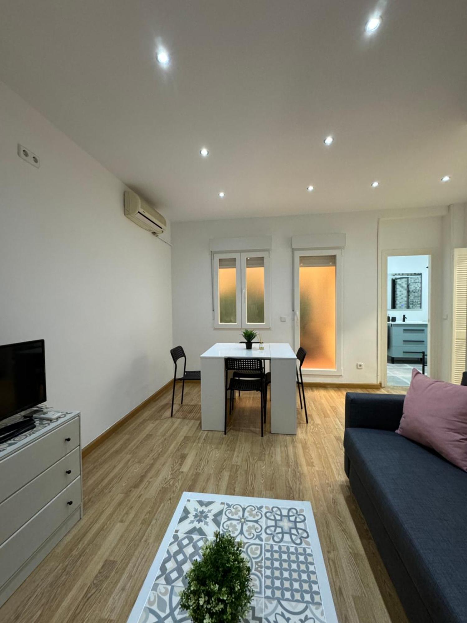トレドCasa Centrica Tranquilaアパートメント エクステリア 写真